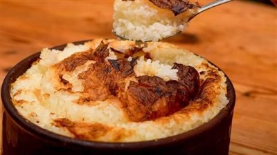 ده على إيده وشم يا ماما